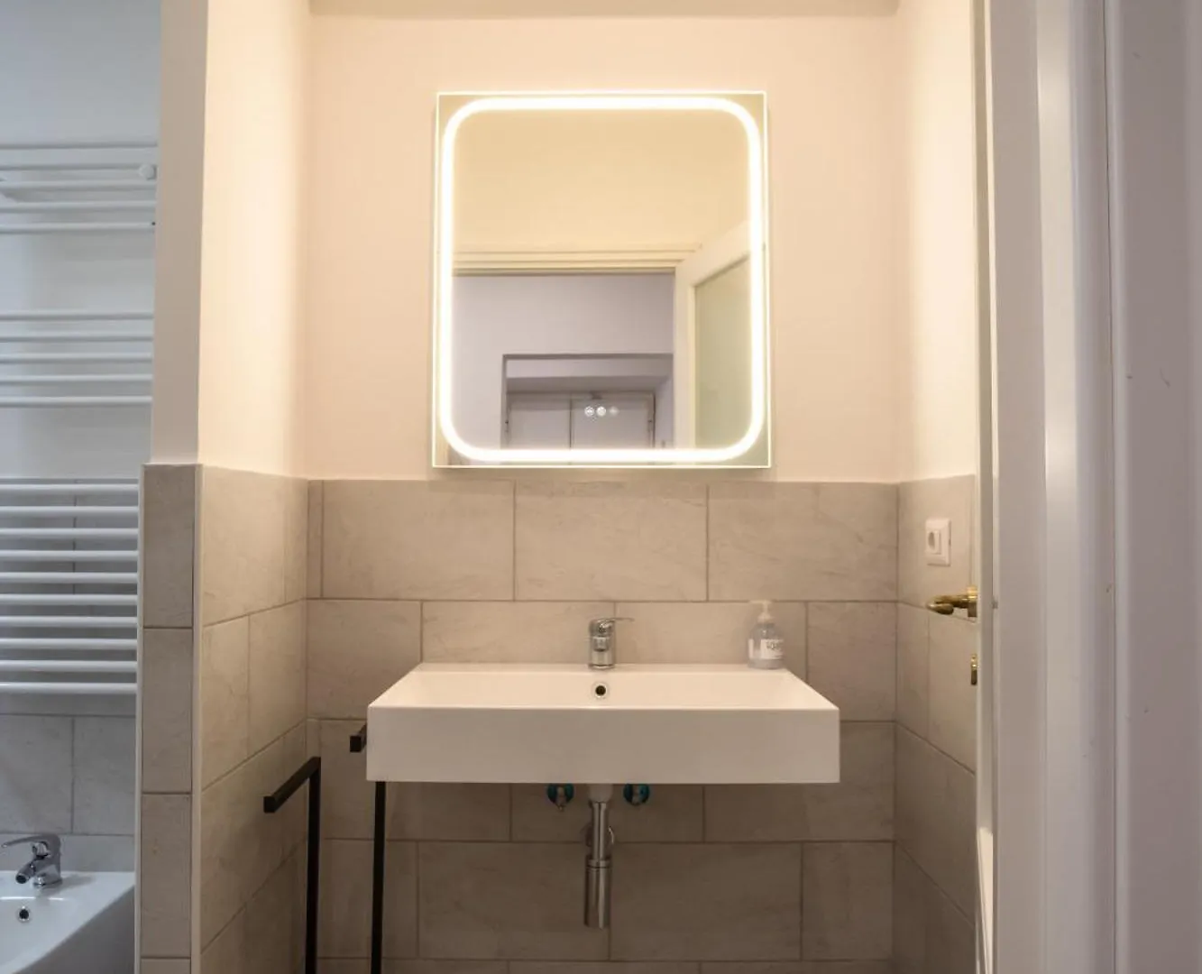Vt Cola Di Rienzo Elegant Suites Rome Apartment