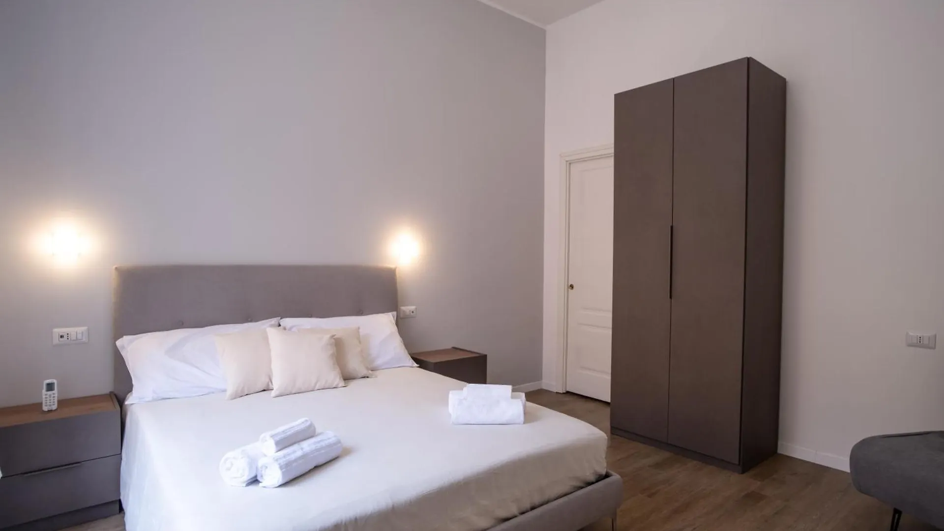 Apartment Vt Cola Di Rienzo Elegant Suites Rome Italy